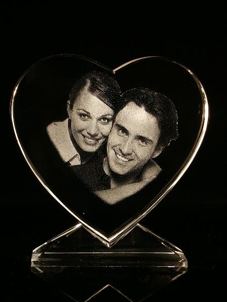 gravure-photo-sur-coeur-en-verre_1_297_5.jpg