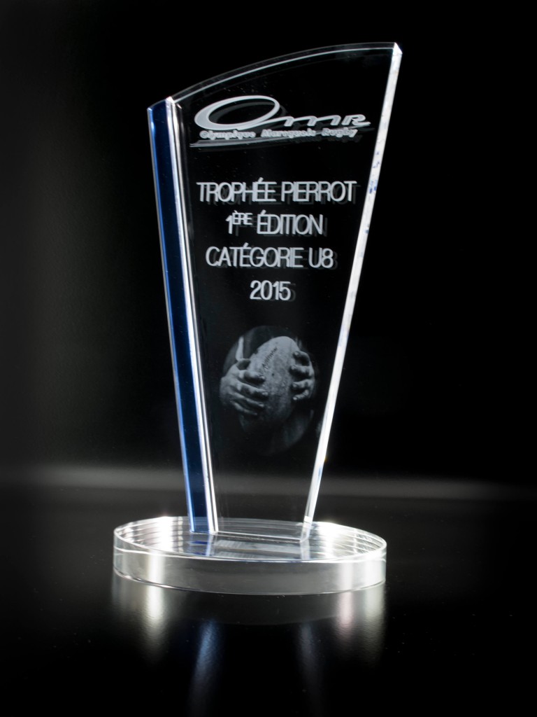 Trophée verre en forme de voile